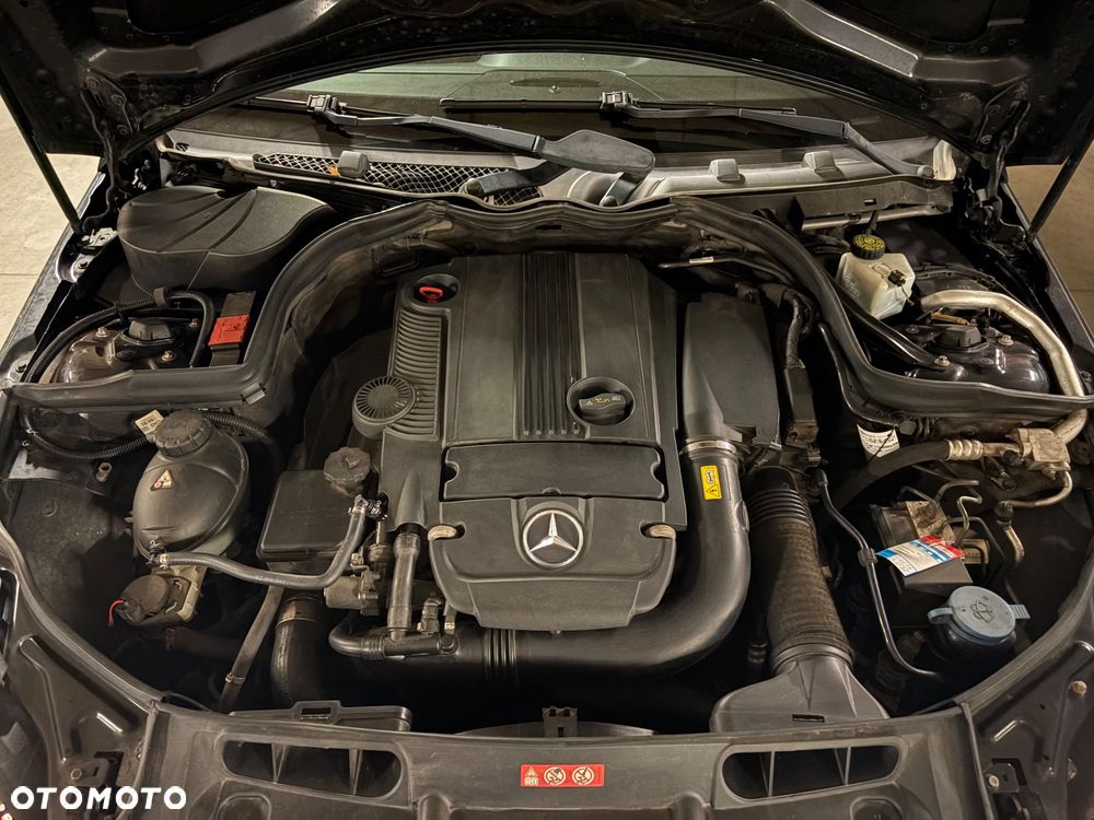 Mercedes-Benz Klasa C 180 Kompressor Avantgarde - 14