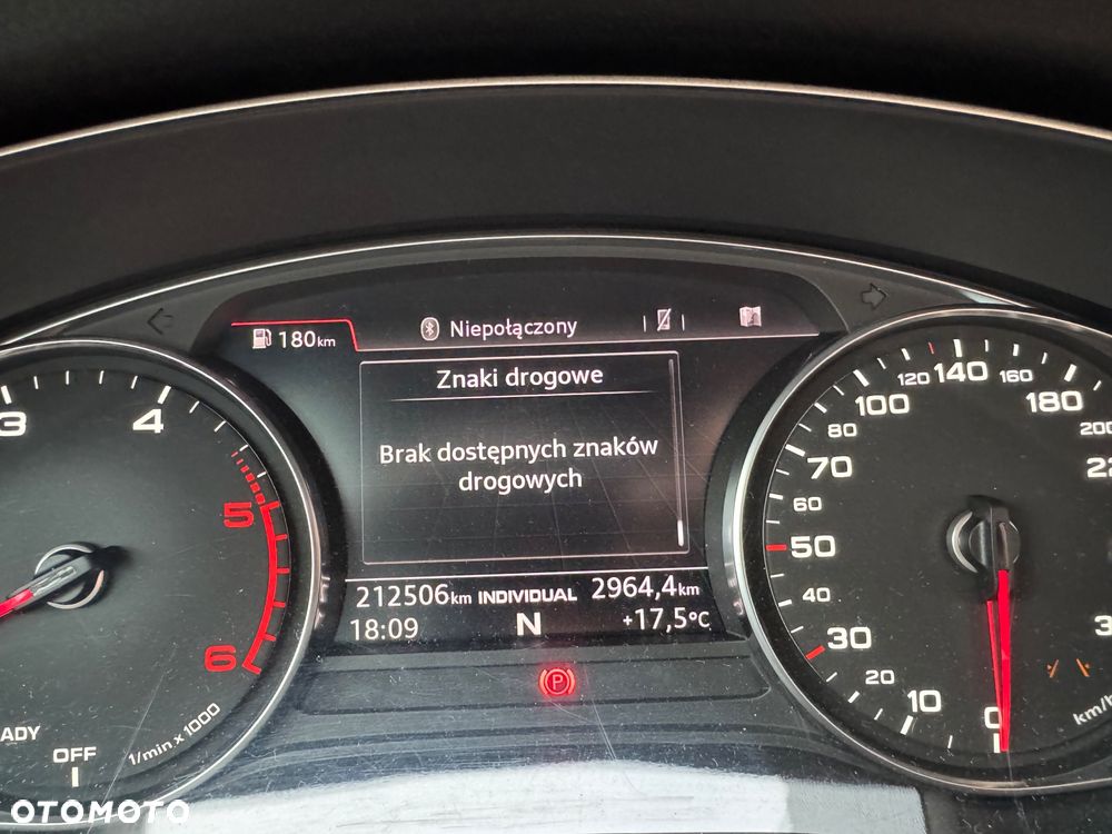 Audi A4 Avant 2.0 TDI ultra S tronic - 18