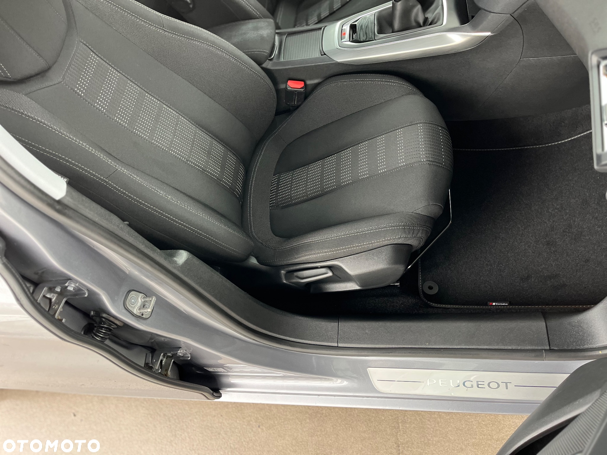 Peugeot 308 - 25