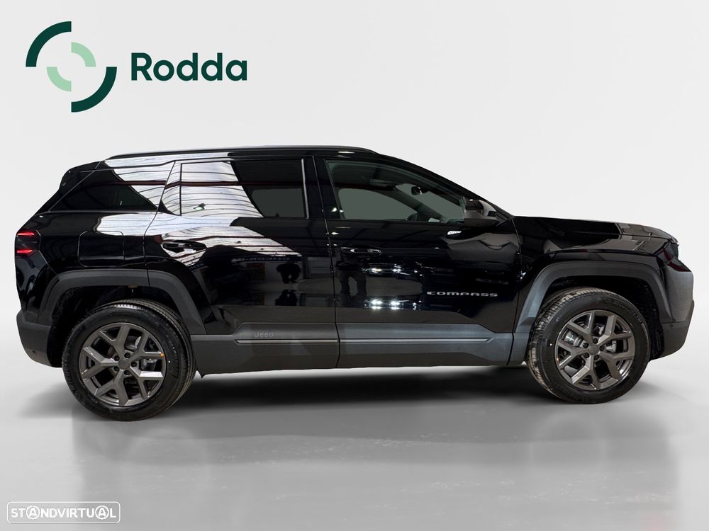 Jeep Compass 1.2 e-Hybrid First Edition DCT6 - 4