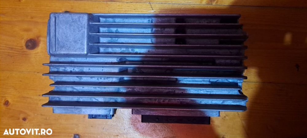 Amplificator audio Bang&Olufsen Audi A4 A5 8T1 035 223  A - 2