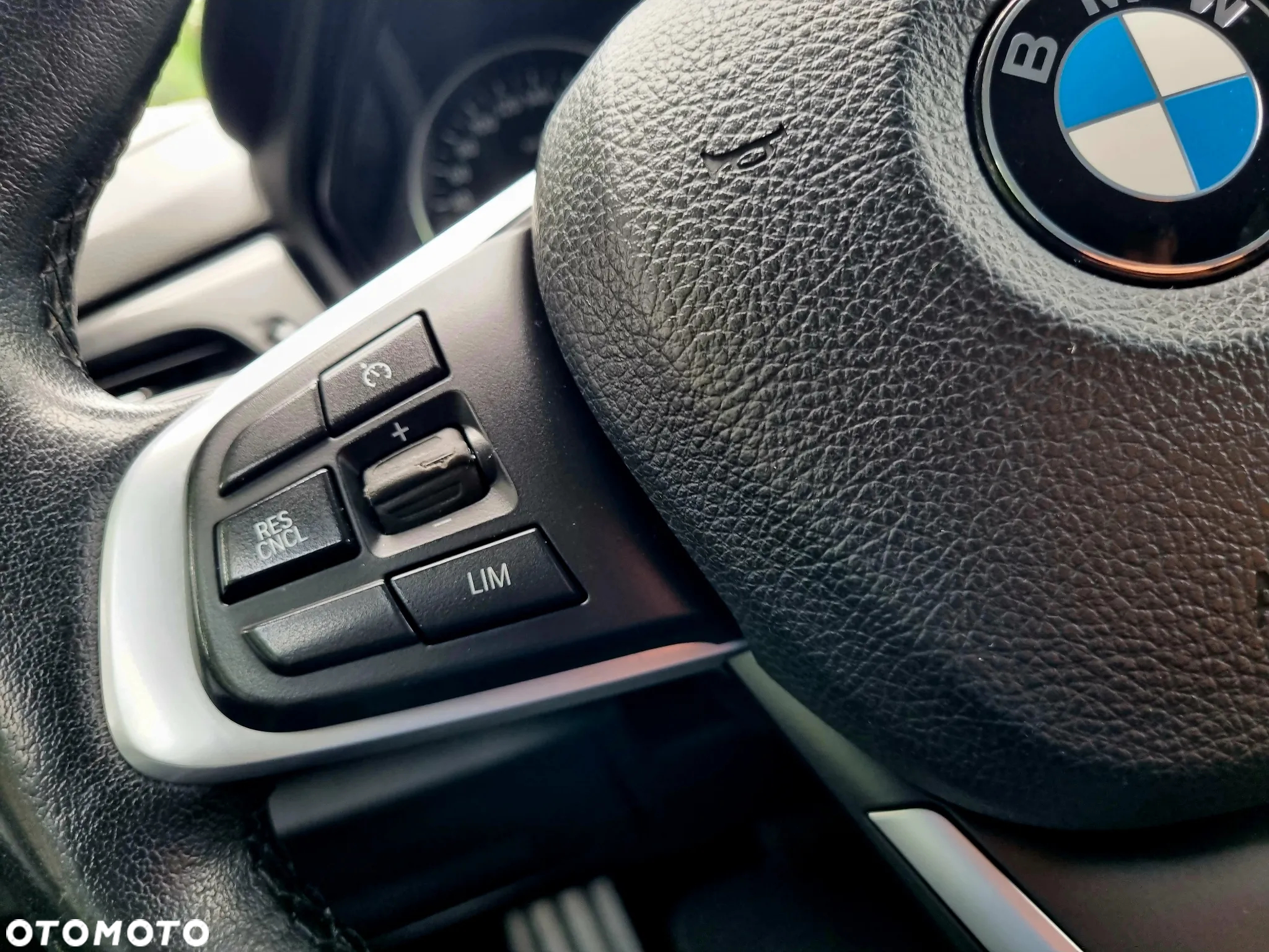 BMW Seria 2 220d Active Tourer - 17