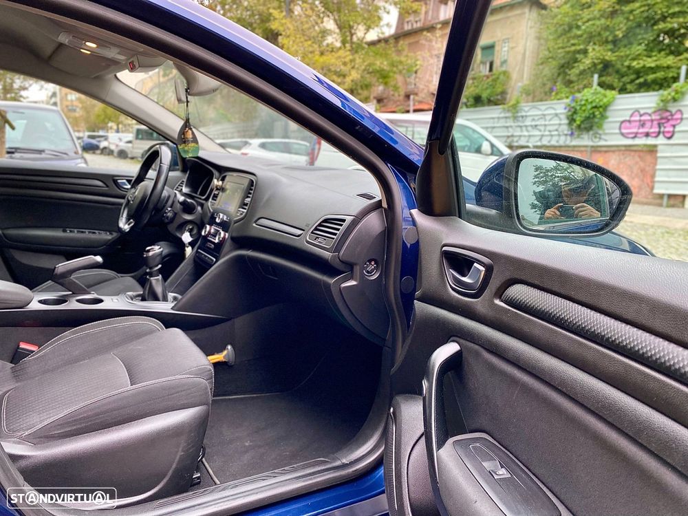 Renault Mégane 1.5 dCi Zen ECO - 26