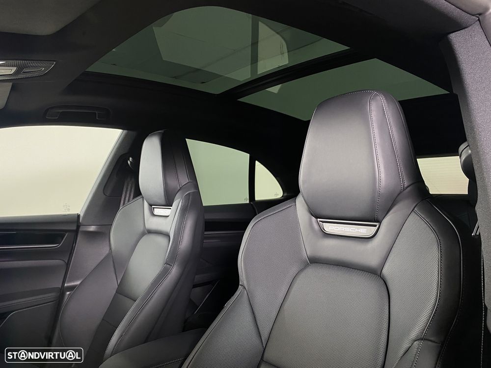 Porsche Macan Electric 4S - 26