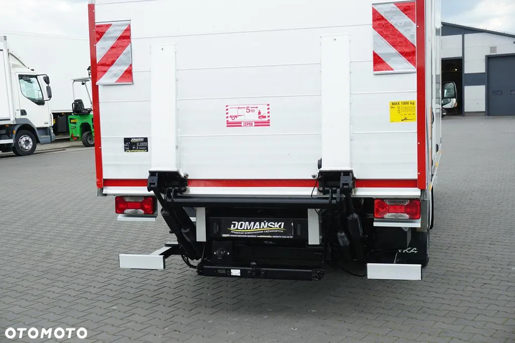 Iveco / DAILY / 70C18 / E 6 / KONTENER + WINDA / 10 PALET / ŁAD. 3565 KG - 30