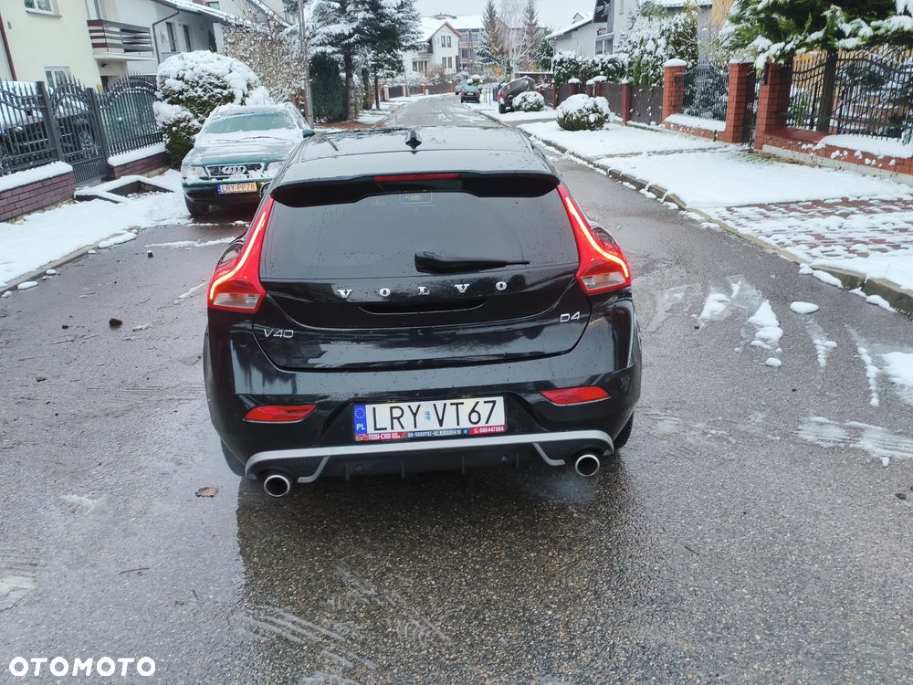 Volvo V40 D4 Drive-E R-Design Summum - 21