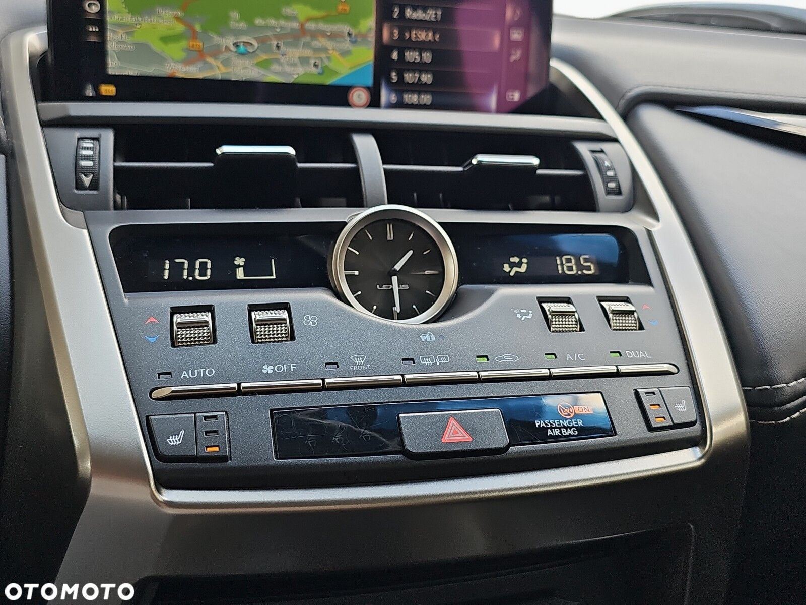 Lexus NX 300h Business Edition AWD - 20