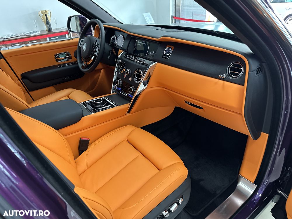 Rolls-Royce Cullinan - 37