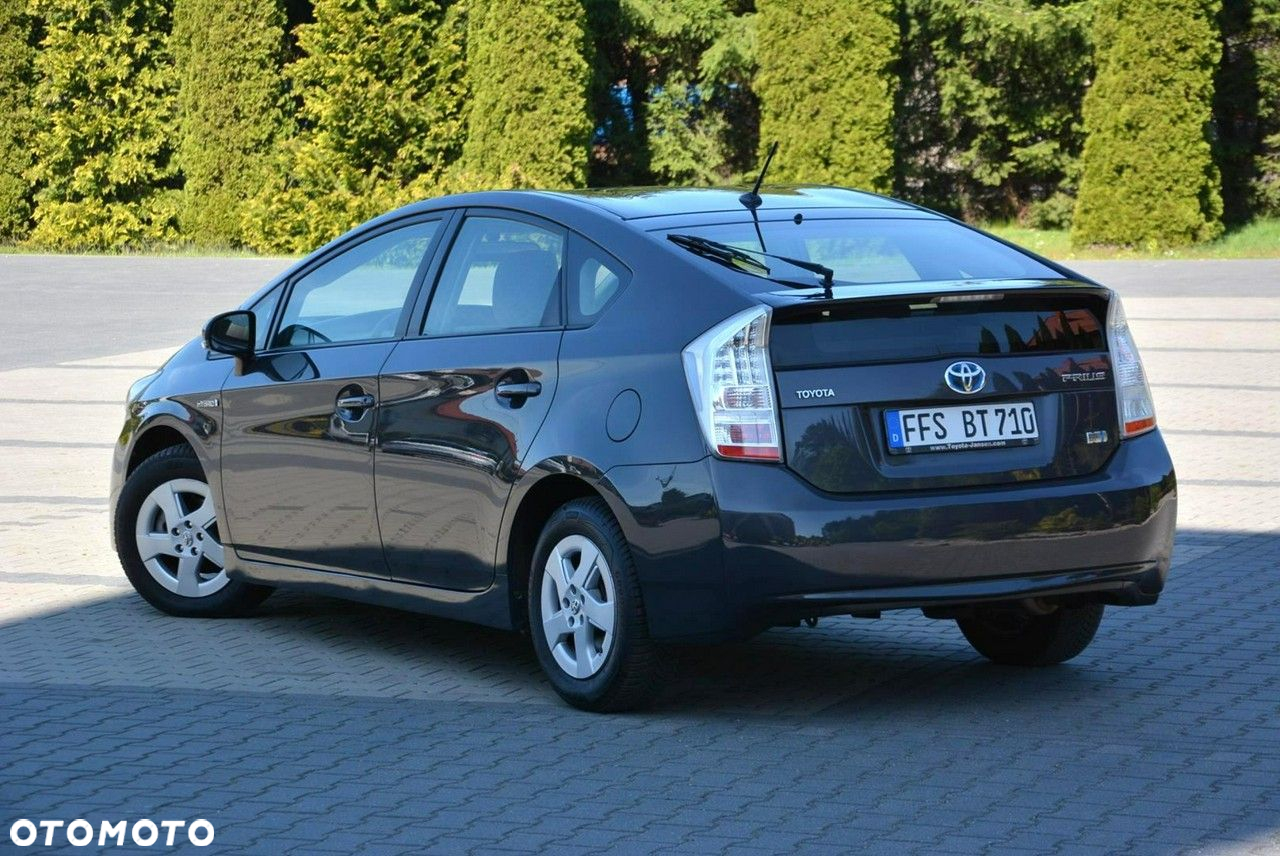 Toyota Prius - 6
