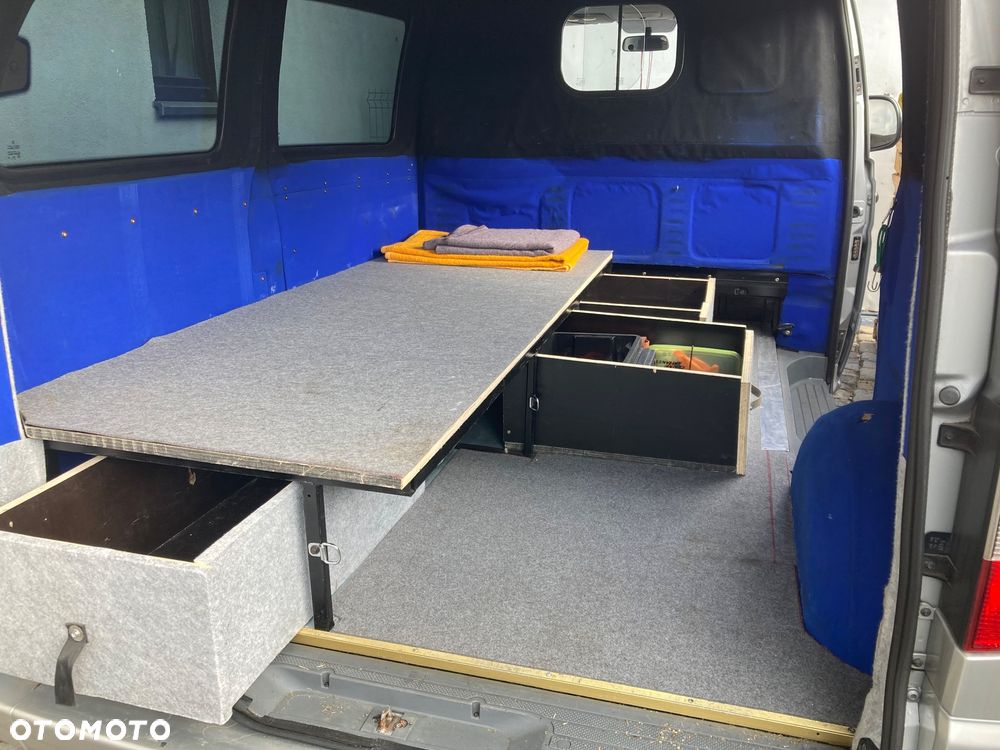 Mercedes-Benz Vito - 9