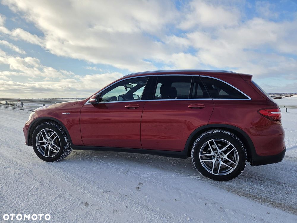 Mercedes-Benz GLC - 14
