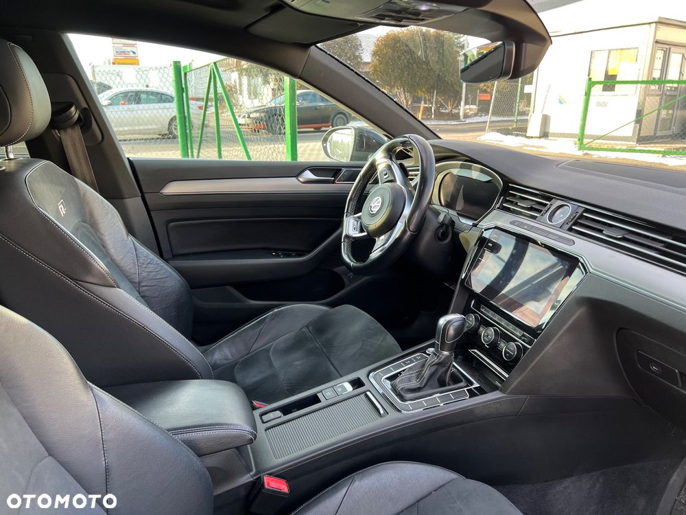 Volkswagen Arteon 2.0 TDI SCR R-Line DSG - 8