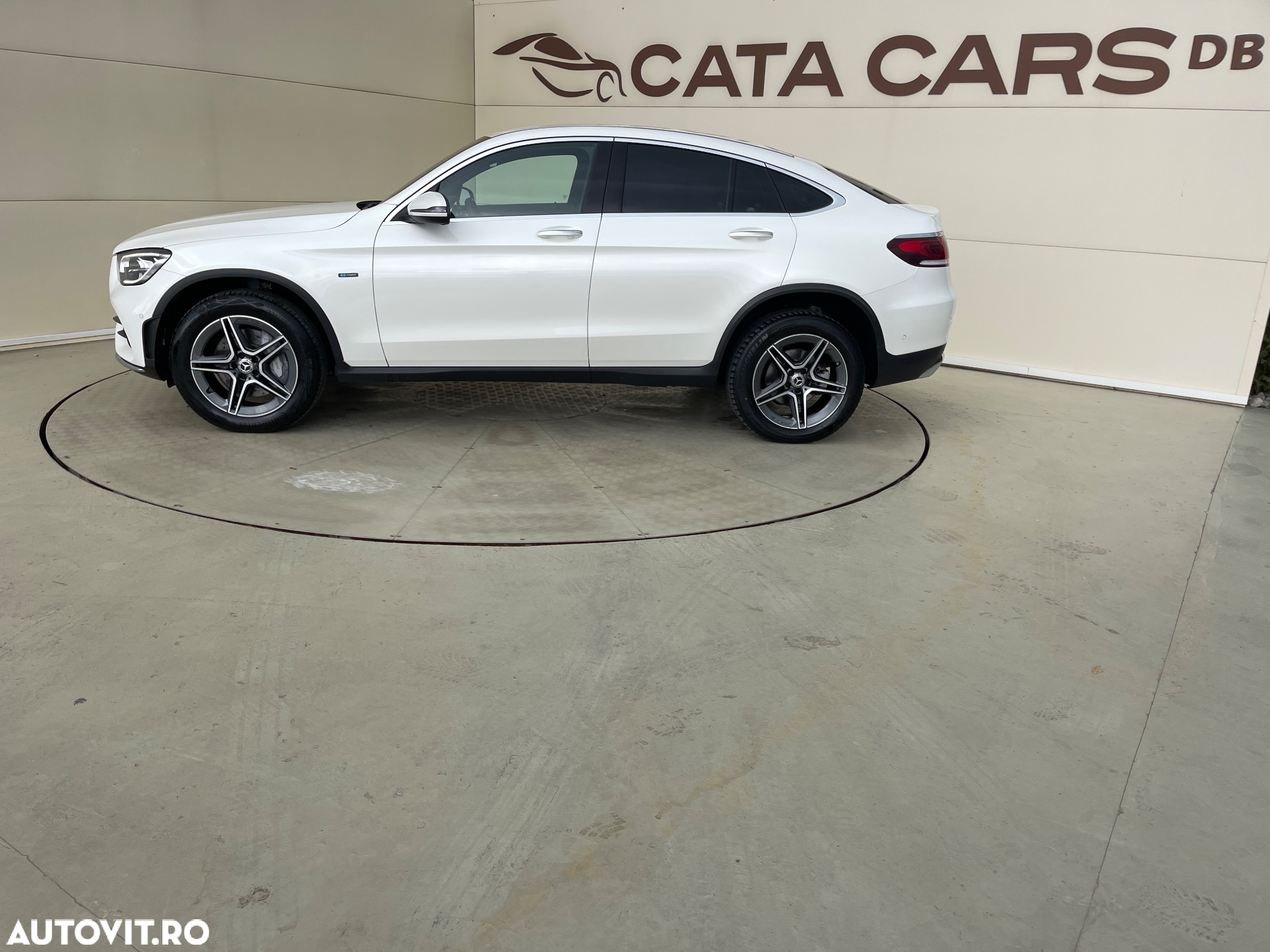 Mercedes-Benz GLC Coupe 300 de 4Matic 9G-TRONIC AMG Line - 8