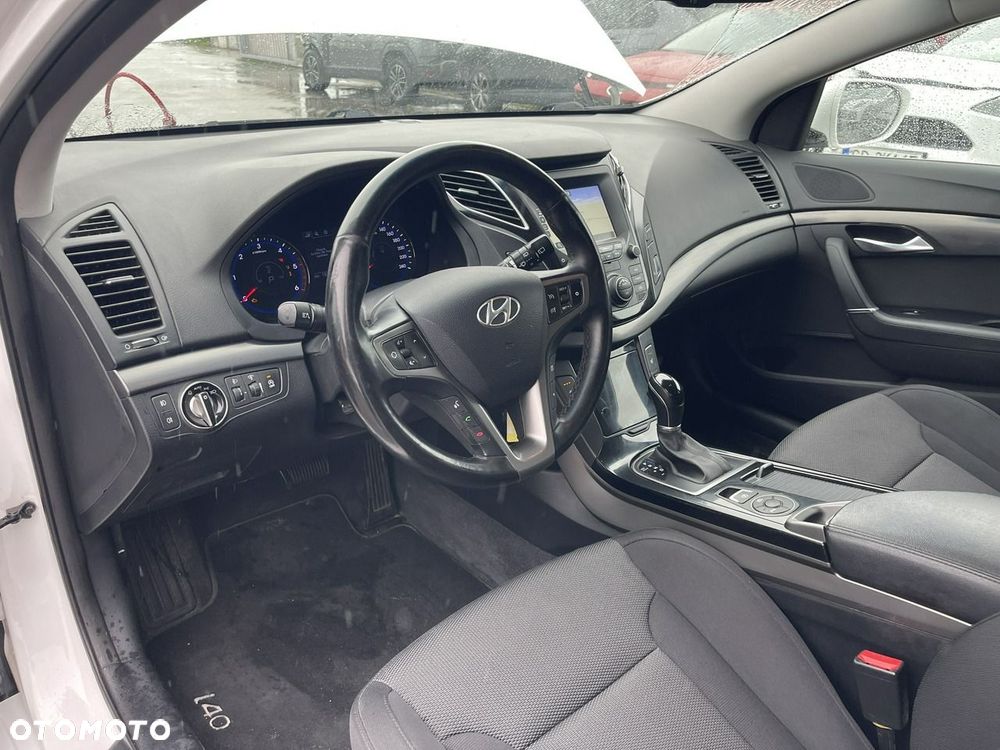 Hyundai i40 Kombi blue 1.6 CRDi DCT Space Plus - 7