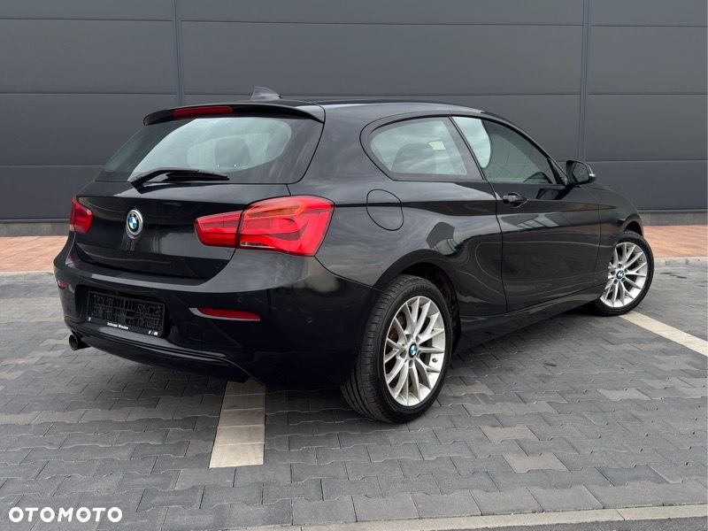 BMW Seria 1 118i Edition M Sport Shadow - 26