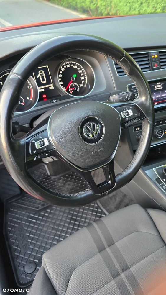 Volkswagen Golf 1.6 TDI DPF DSG Comfortline - 9