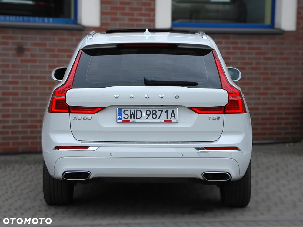 Volvo XC 60 T5 Geartronic Inscription - 4