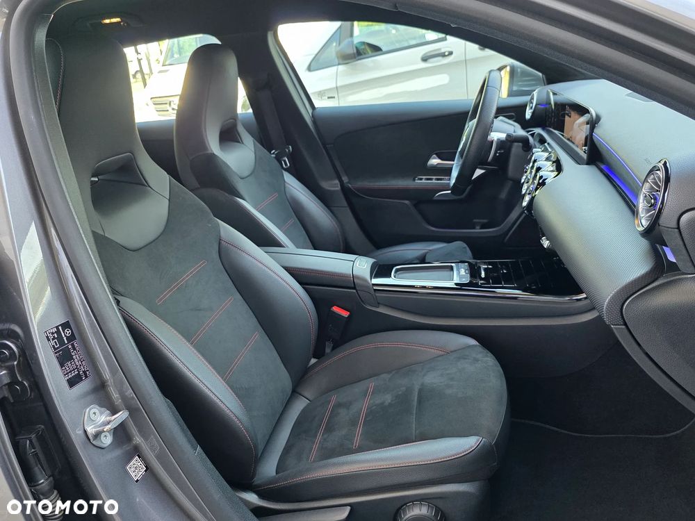Mercedes-Benz Klasa A 200 AMG Line 7G-DCT - 21