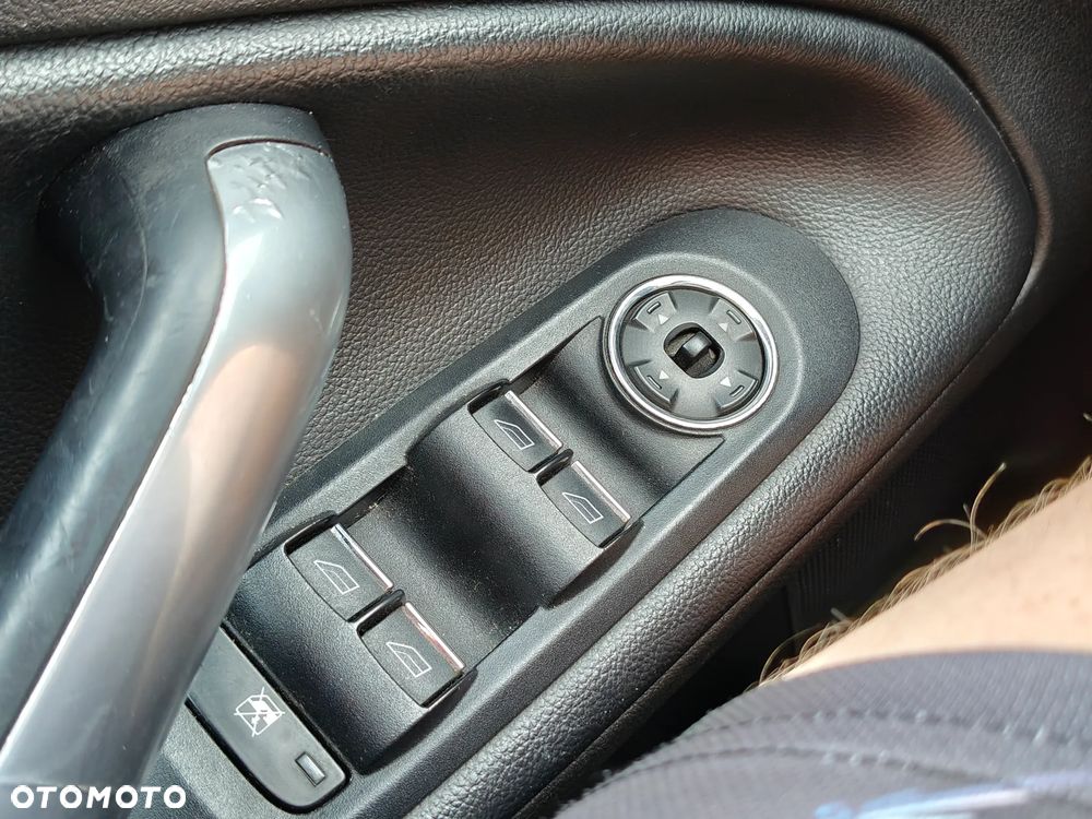 Ford Mondeo 2.0 TDCi Platinium X Plus (Titanium) - 21