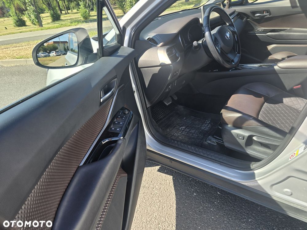 Toyota C-HR - 8