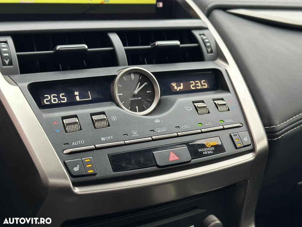 Lexus Seria NX 300h AWD Executive Plus - 26