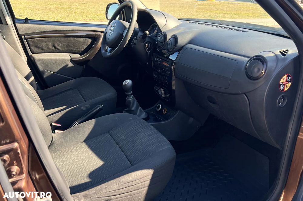 Dacia Duster dCi 110 FAP 4x4 Prestige - 6