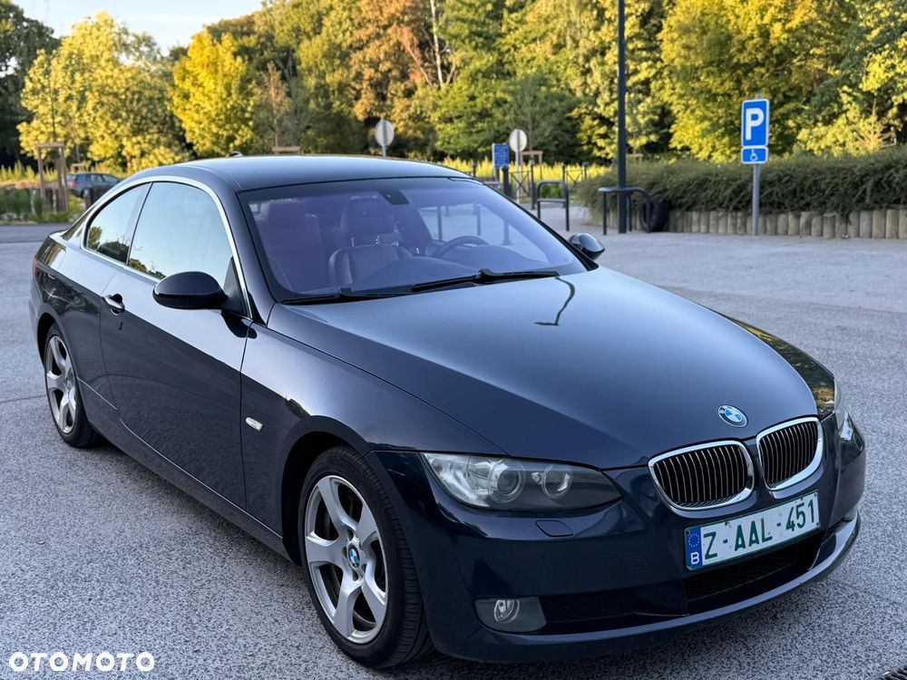 BMW Seria 3 330d Coupe - 13
