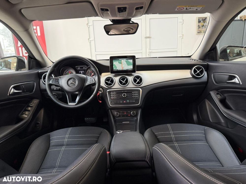Mercedes-Benz CLA 180 - 11