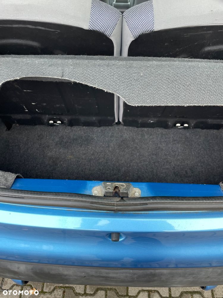 Peugeot 107 1.0 Happy - 8