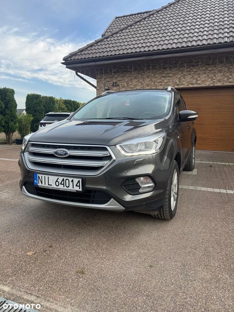 Ford Kuga - 2
