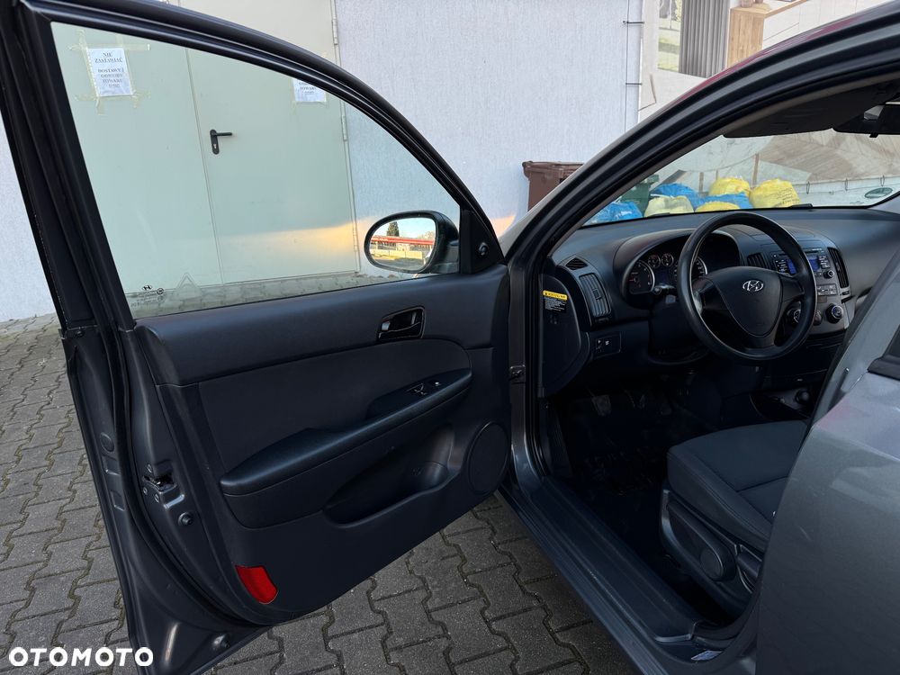 Hyundai i30 1.4 Edition Plus - 18