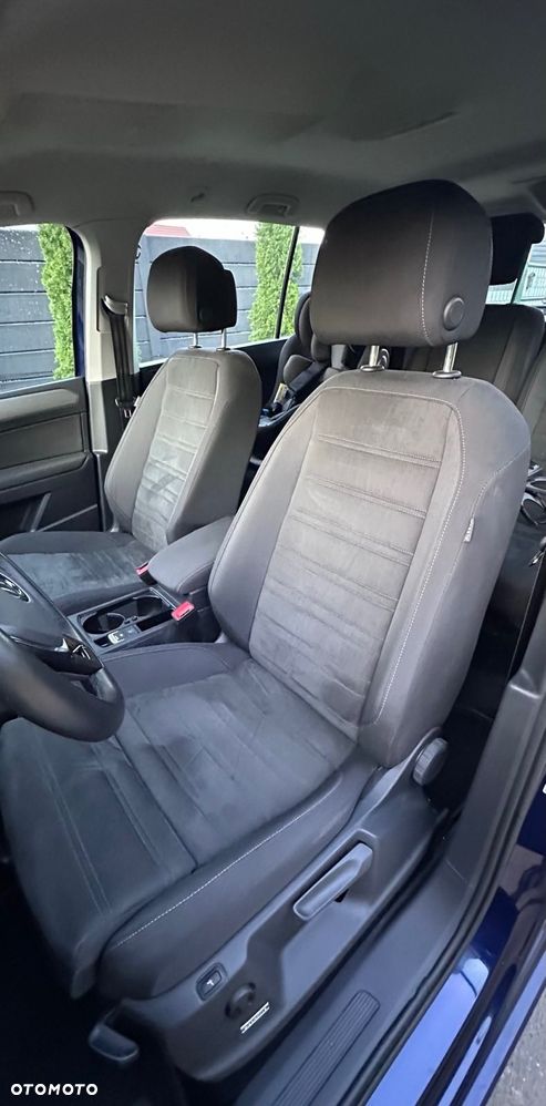 Volkswagen Touran 2.0 TDI BMT Highline DSG - 25