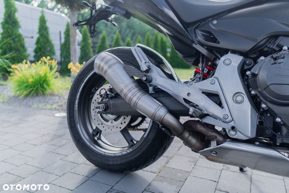 Honda Hornet - 22