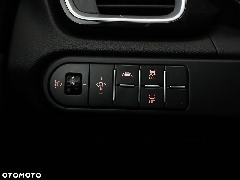 Kia XCeed 1.4 T-GDI OPF DCT7 VISION - 35