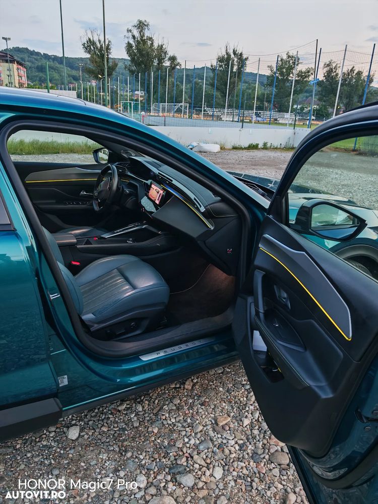 Peugeot 408 1.6L 225 PHEV GT - 11