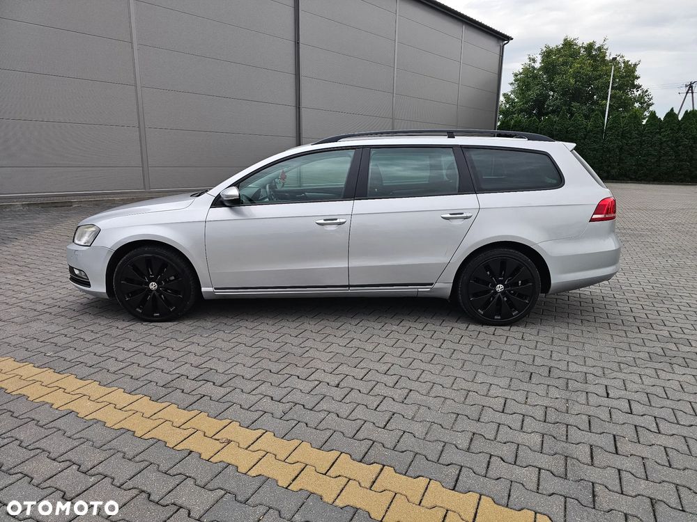 Volkswagen Passat 2.0 TDI Comfortline DSG - 6