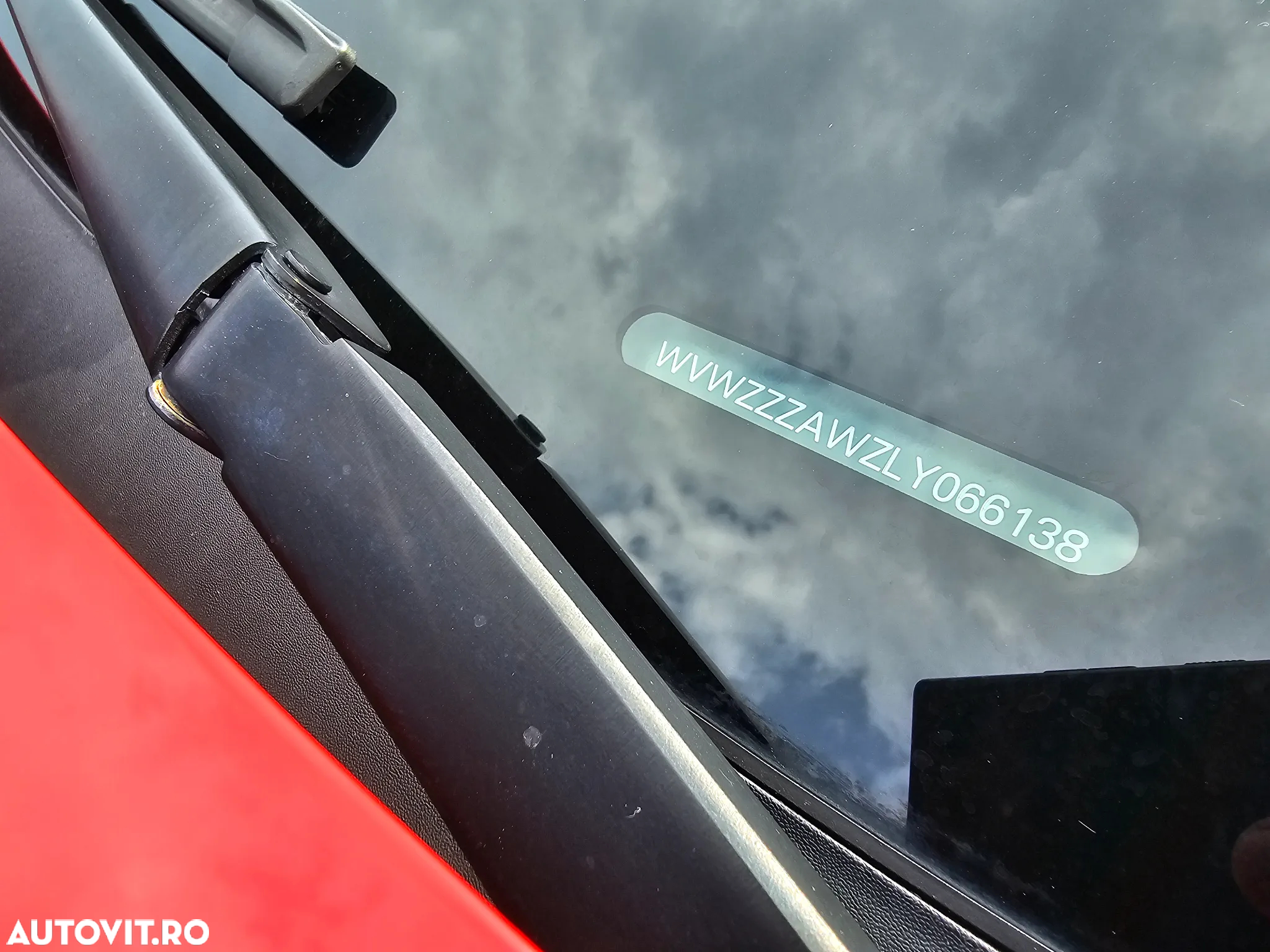 Volkswagen Polo 2.0 TSI OPF DSG GTI - 25