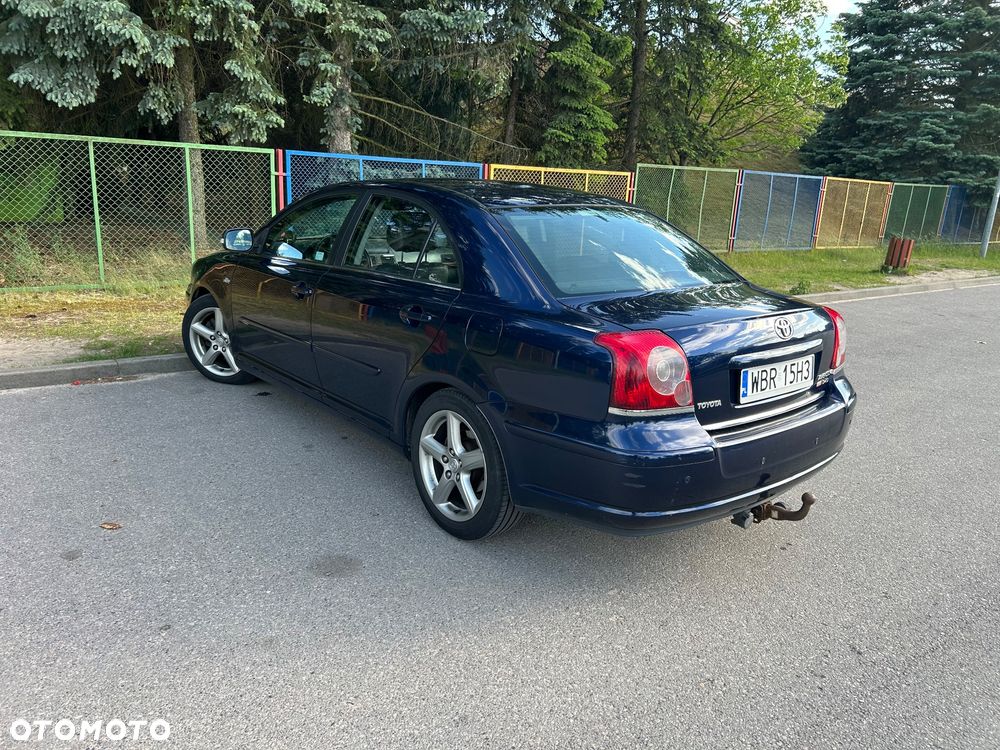 Toyota Avensis 2.2 D-CAT Prestige - 3