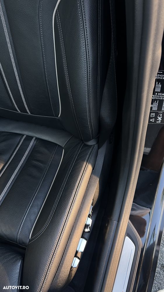 BMW 5 Series 2019 — imagine 18