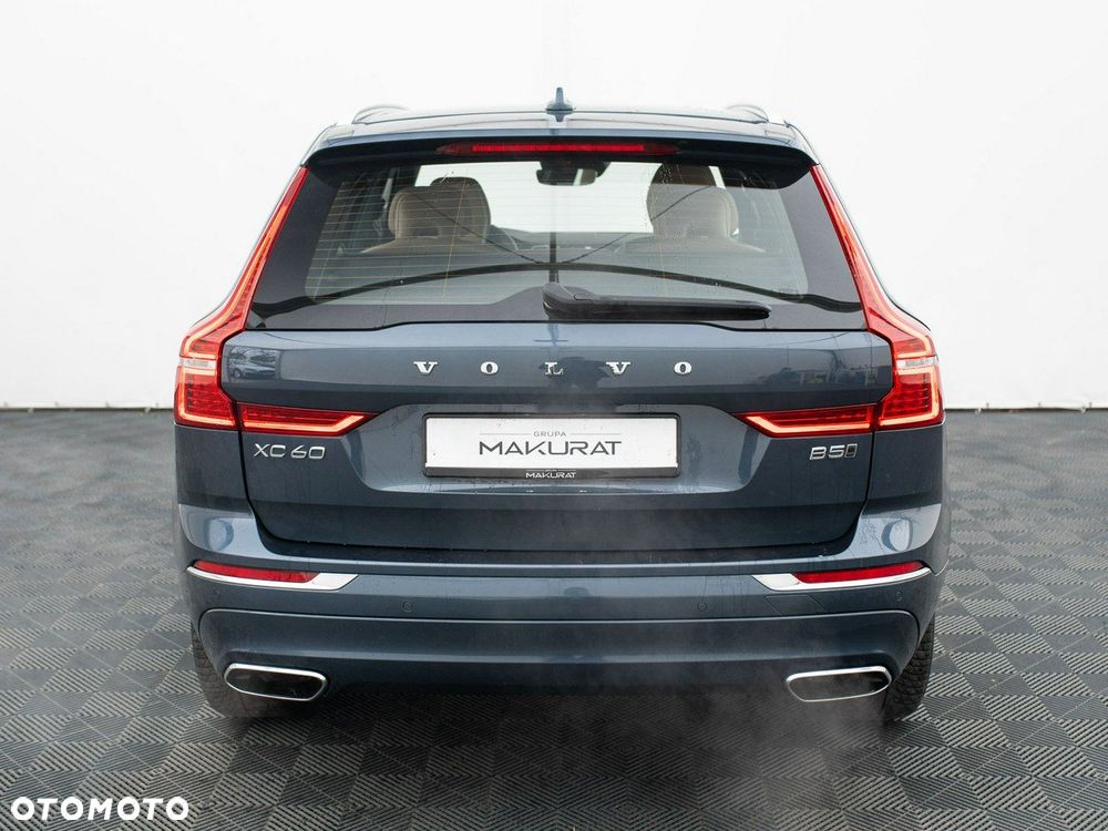 Volvo XC 60 B5 D AWD Inscription - 10