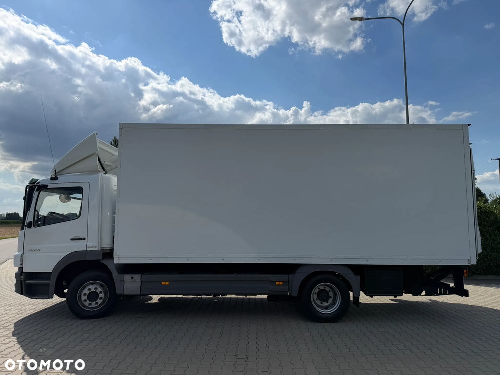 Mercedes-Benz Atego 1224 KONTENER Z WINDA!! - 5