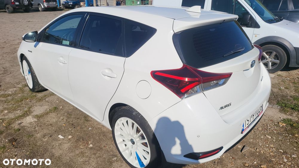 Toyota Auris Hybrid 135 Comfort - 3
