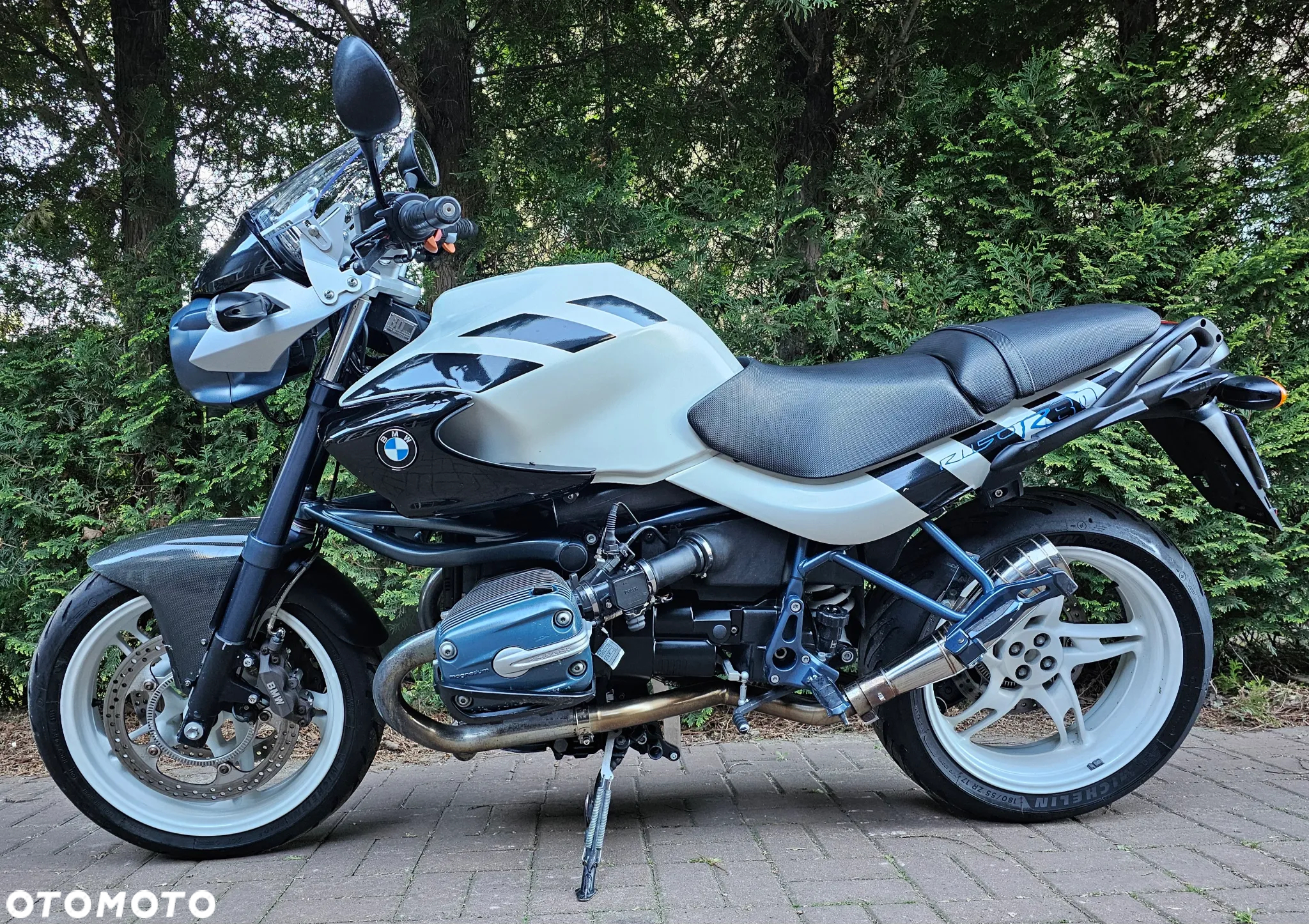 BMW R - 16