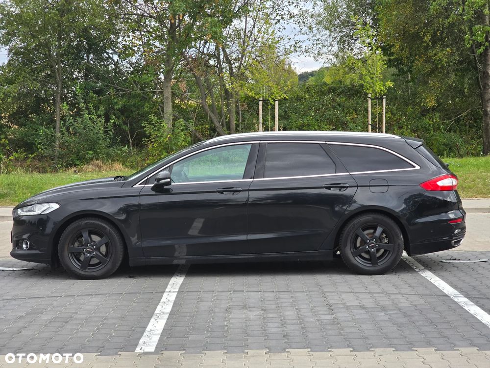 Ford Mondeo 2.0 TDCi STart-Stopp PowerShift-Aut Titanium - 4