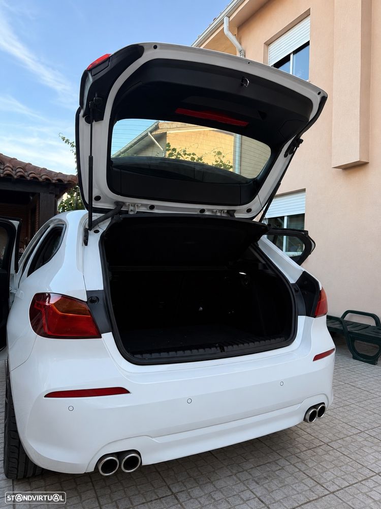 BMW 118 i Auto - 4