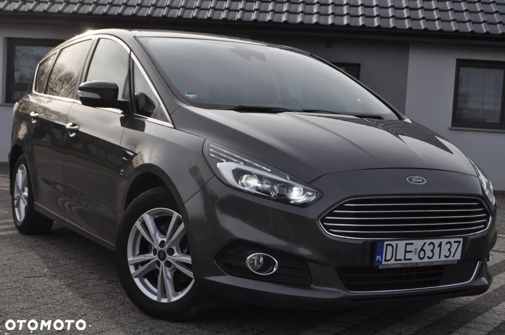 Ford S-Max 2.0 TDCi Titanium - 4