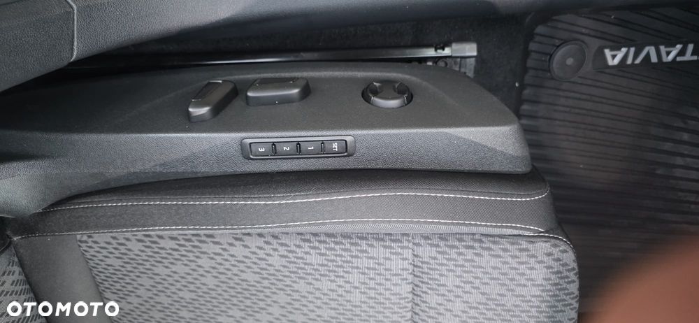 Skoda Octavia 2.0 TDI Premium Edition - 13