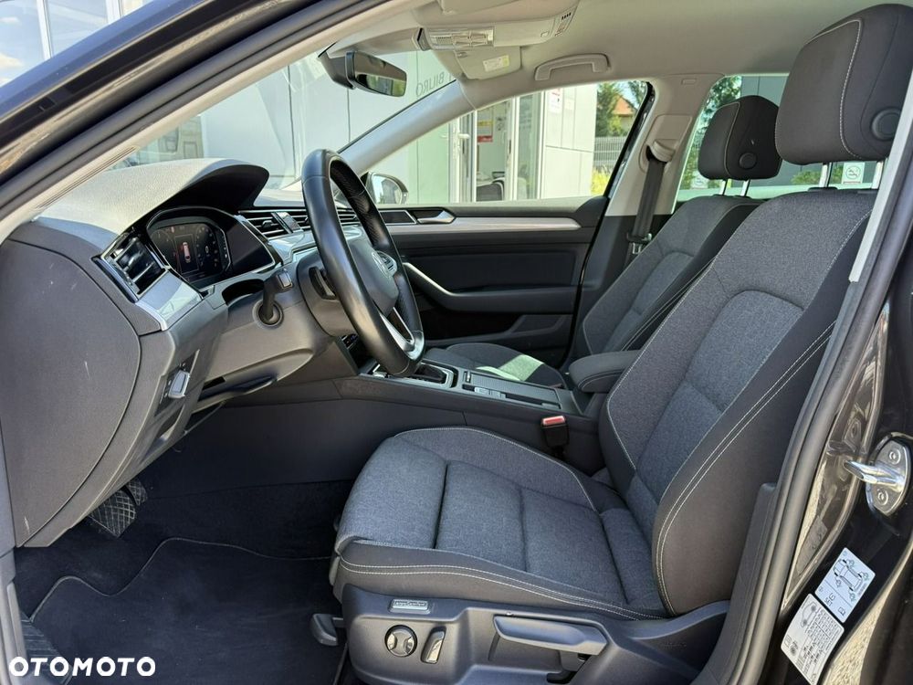 Volkswagen Passat Variant 2.0 TDI EVO Business DSG - 5