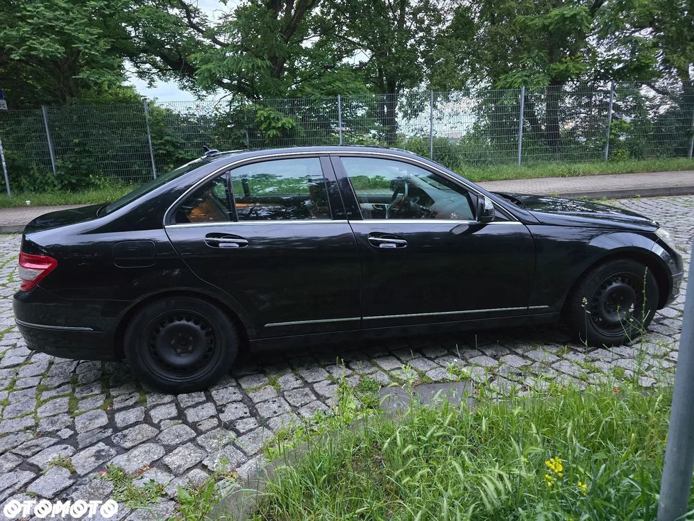 Mercedes-Benz Klasa C 350 4Matic 7G-TRONIC Avantgarde - 3