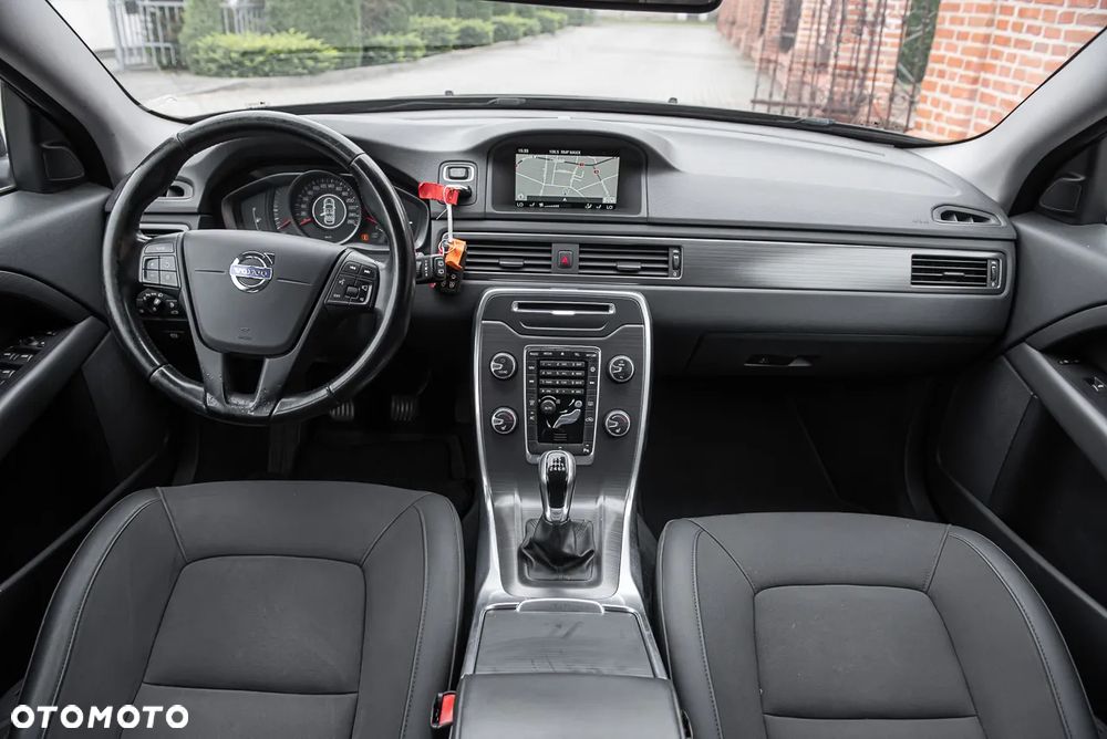 Volvo V70 - 25